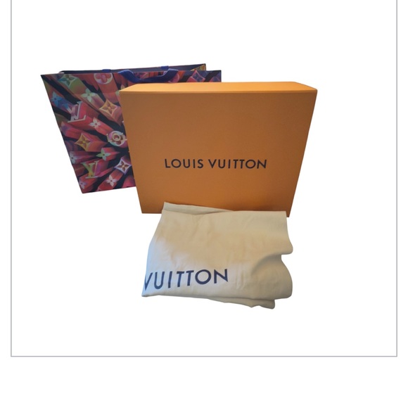 Louis Vuitton Box, Dust Bag & Limited Edition Shopping Bag Set -authentic - Picture 1 of 7